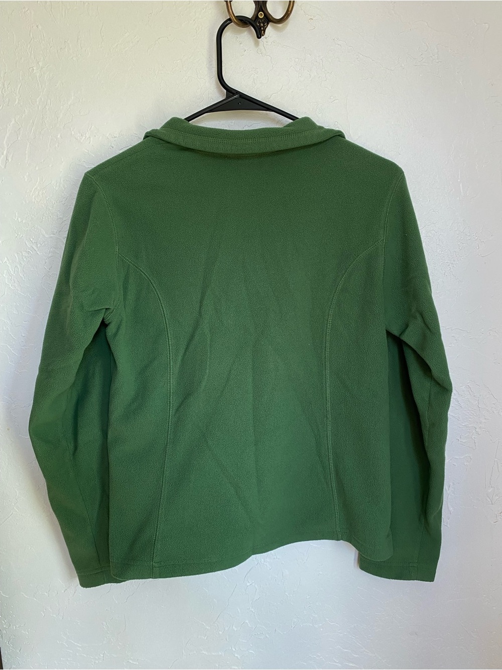 Lands' End Women’s Green Quarter-Zip Fleece Pullover - Picture 2 of 6